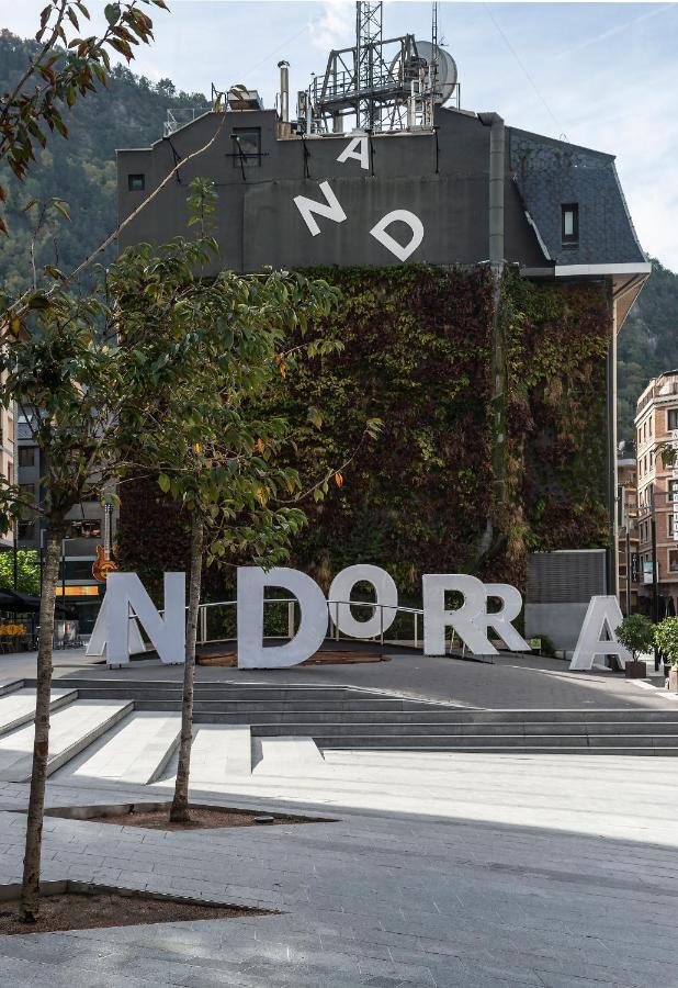 Hotel Starc By Pierre & Vacances Premium Andorra la Vella Exterior photo